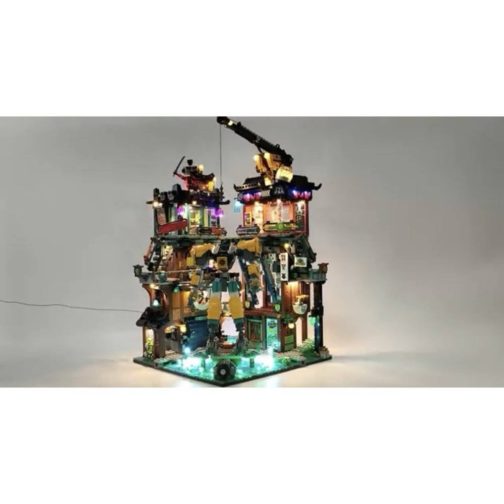 Lets Light Up Brick World 5 Pack LED Lighting Components for Building Blocks